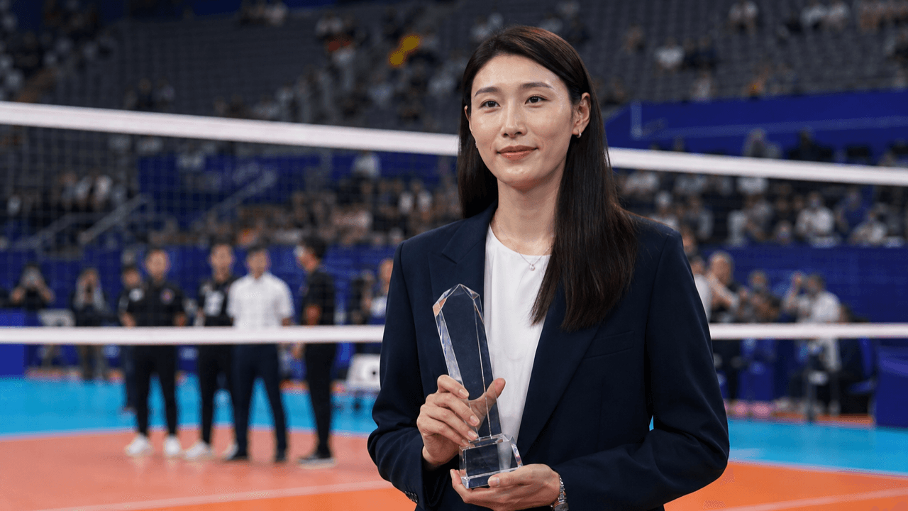 Reyna ng Volleyball, Muling Umiskor—Ano ang Lihim sa Likod ng Prestihiyosong AVC Merit Award ni Kim Yeon-koung?!