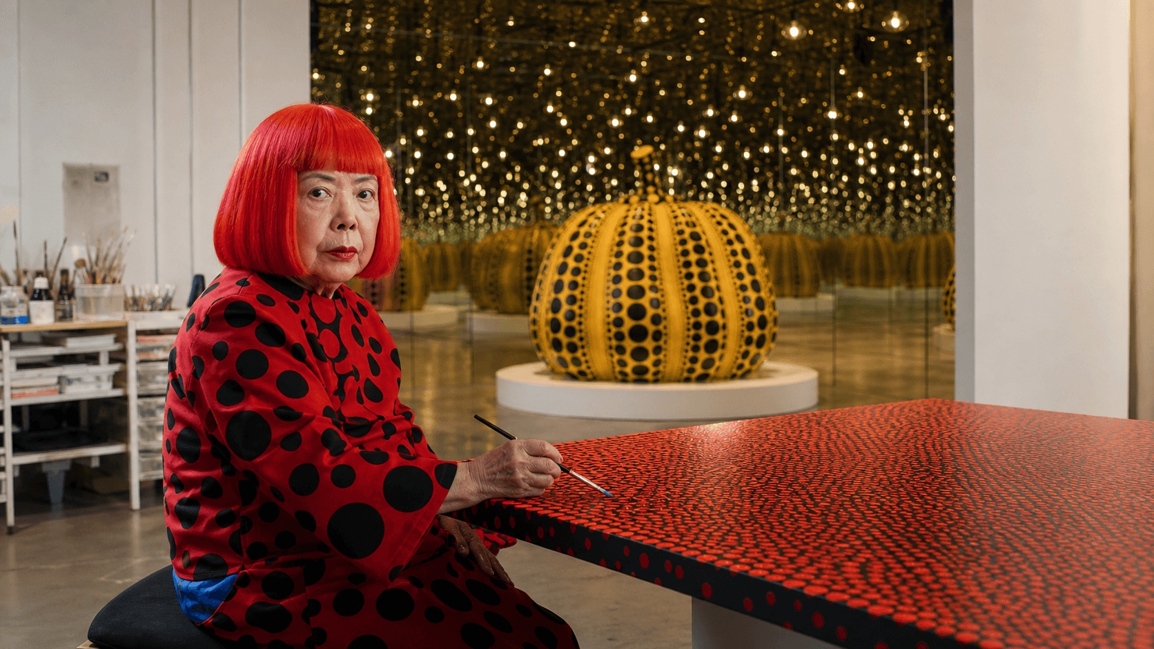 Paalam sa Reyna ng mga Tuldok: Ang Huling Obra ni Yayoi Kusama ay Isang Misteryong Walang Hanggan!