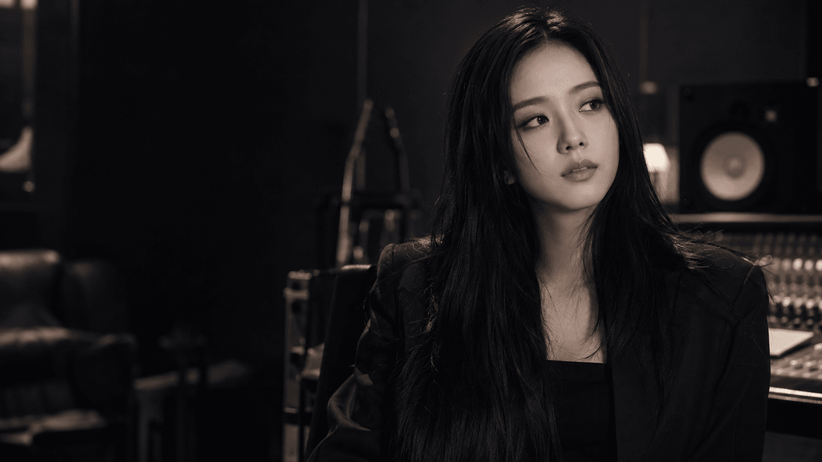 Jisoo, Lumabas sa Dilim! Bakit “Strange and Dark” ang Bagong Solo Album ng BLACKPINK Star?
