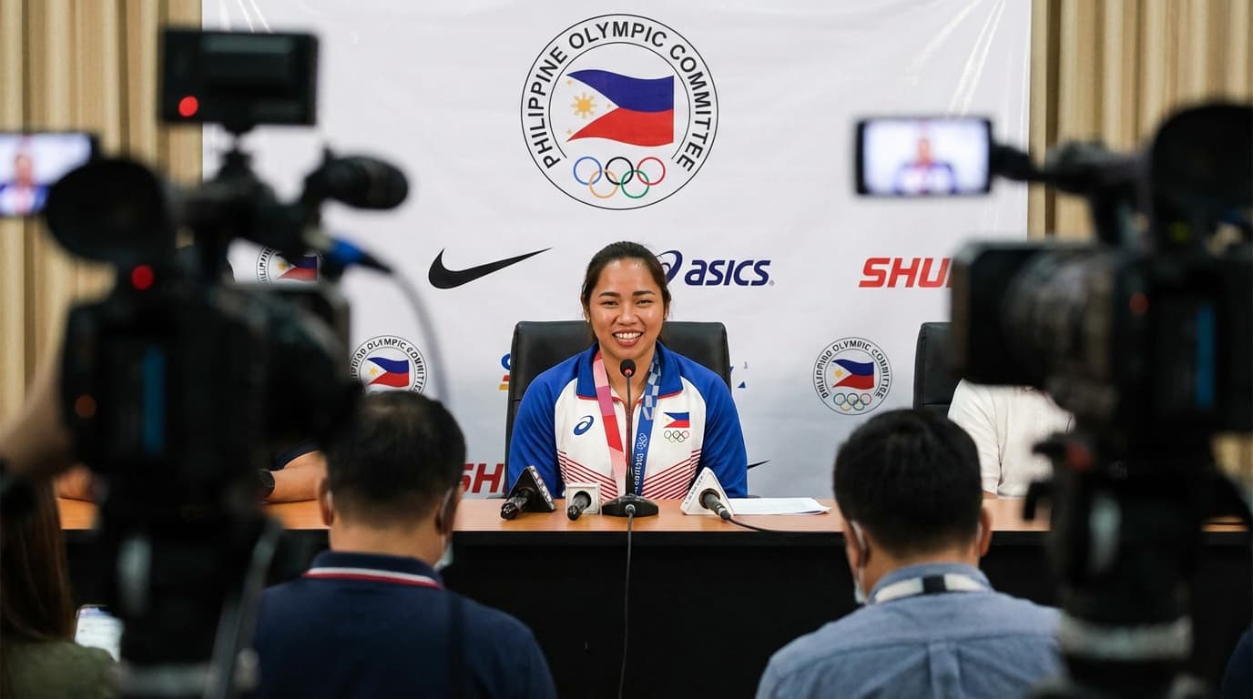 Hidilyn Diaz, 35 Na! Naka-gold Na, Ano Pa Bang Hinihingi Mo, Madam?
