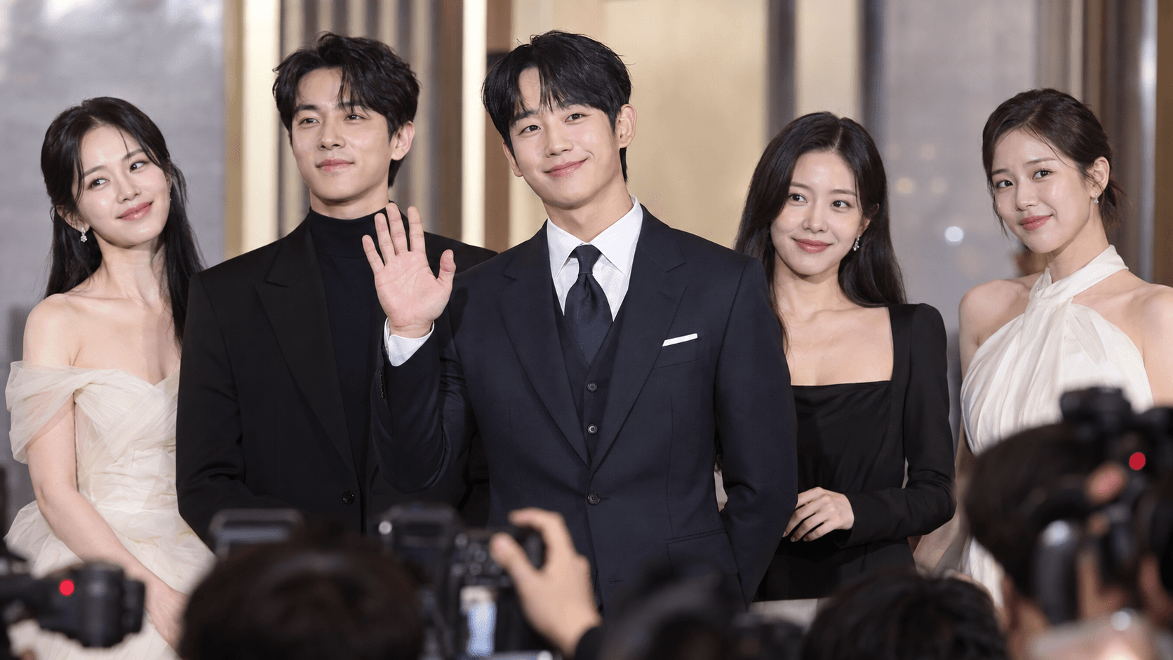Si Jung Hae In ang Hari ng Setyembre—Pero Sinong K-Drama Star ang Biglang Dumagit sa Top 5?!