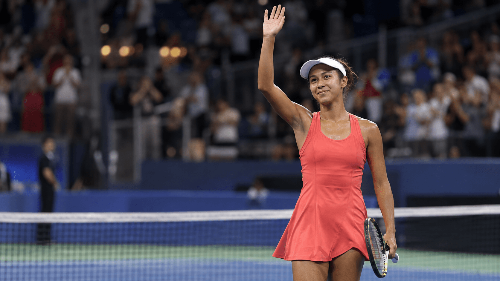 Mula sa Court Hanggang Social Media: Ano ang Unang Mensahe ni Leylah Fernandez Matapos ang “Extra Special” Singapore Open Win?!